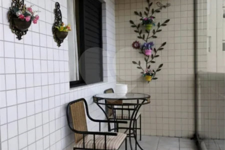 Apartamento à venda com 4 quartos, sendo 1 suíte, em Cidade São Francisco, São Paulo, SP