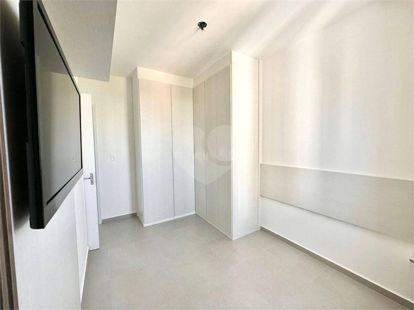 Apartamento à venda com 2 suítes em Parque Campolim, Sorocaba, SP