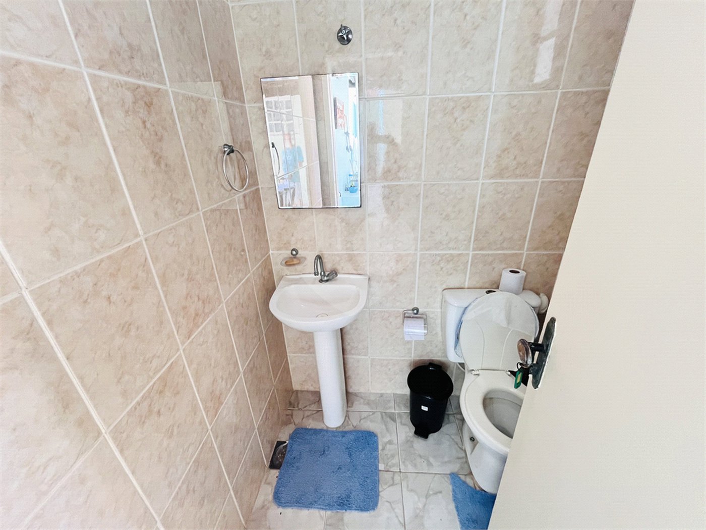 Casa à venda com 3 quartos, sendo 1 suíte, em Campo Grande, Rio de Janeiro, RJ