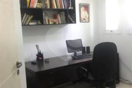 Casa à venda com 4 quartos, sendo 3 suítes, no condomínio Residencial Nova Cantareira, São Paulo - SP