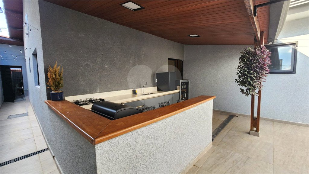 Casa à venda com 2 quartos, sendo 1 suíte, em Jardim Wanel Ville V, Sorocaba, SP