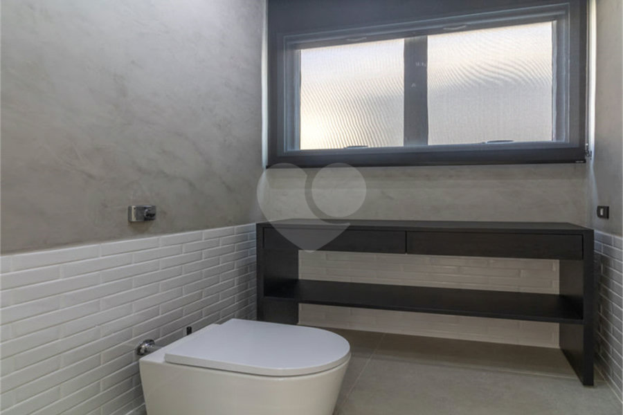 Casa à venda com 3 suítes no condomínio Parque Imperial da Cantareira, Mairiporã - SP