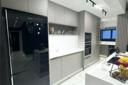 Apartamento à venda com 2 quartos, sendo 1 suíte,  em Santa Teresinha, São Paulo, SP