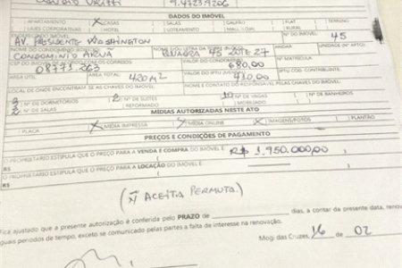 Casa à venda com 4 quartos, sendo 2 suítes, no condomínio Aruã, Mogi das Cruzes - SP