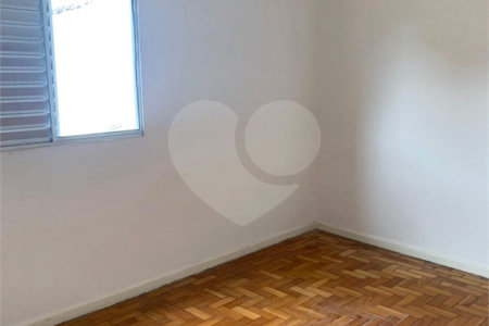 Sobrado à venda com 3 quartos em Vila Progredior, São Paulo, SP