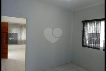 Casa à venda com 2 suítes no Brasil, Itu, SP