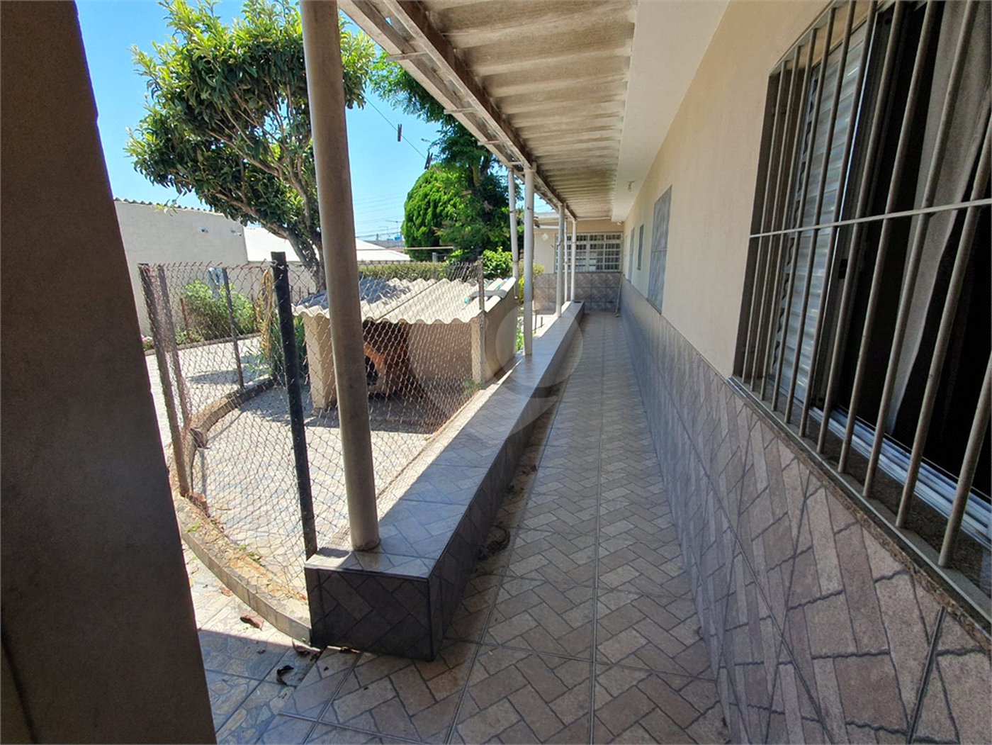 Casa Térrea à venda com 3 quartos, sendo 1 suíte, no Centro, Poá, SP