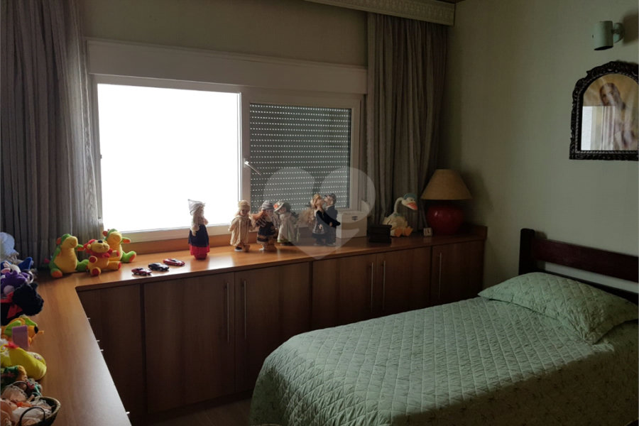 Casa à venda com 3 quartos, sendo 1 suíte, em Santana, São Paulo, SP