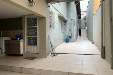 Casa à venda com 4 quartos em Vila Ipojuca, São Paulo, SP