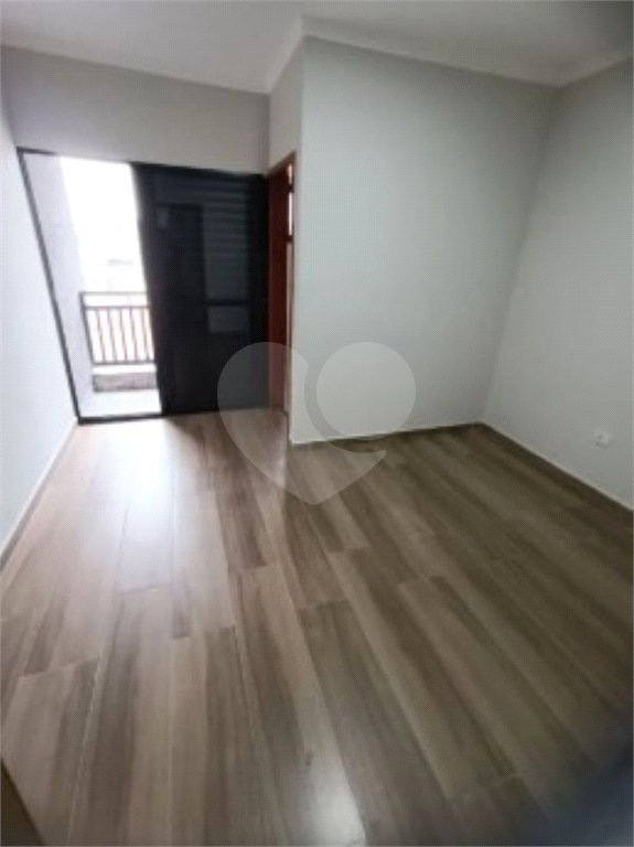 Sobrado à venda com 3 quartos, sendo 1 suíte, em Vila Marina, São Paulo, SP