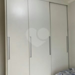 Casa à venda com 3 quartos, sendo 1 suíte, no condomínio Residencial Ponderosa, São Roque - SP