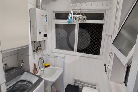 Apartamento à venda com 3 quartos, sendo 1 suíte, em Umuarama, Osasco, SP