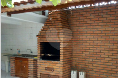 Sobrado à venda com 3 quartos, sendo 1 suíte, em Vila Medeiros, São Paulo, SP