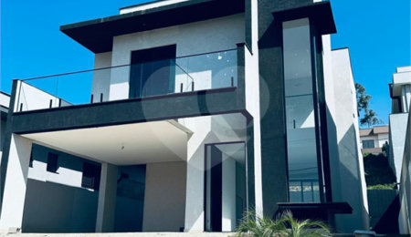 Casa à venda com 3 suítes no condomínio Buona Vitta I, Atibaia - SP
