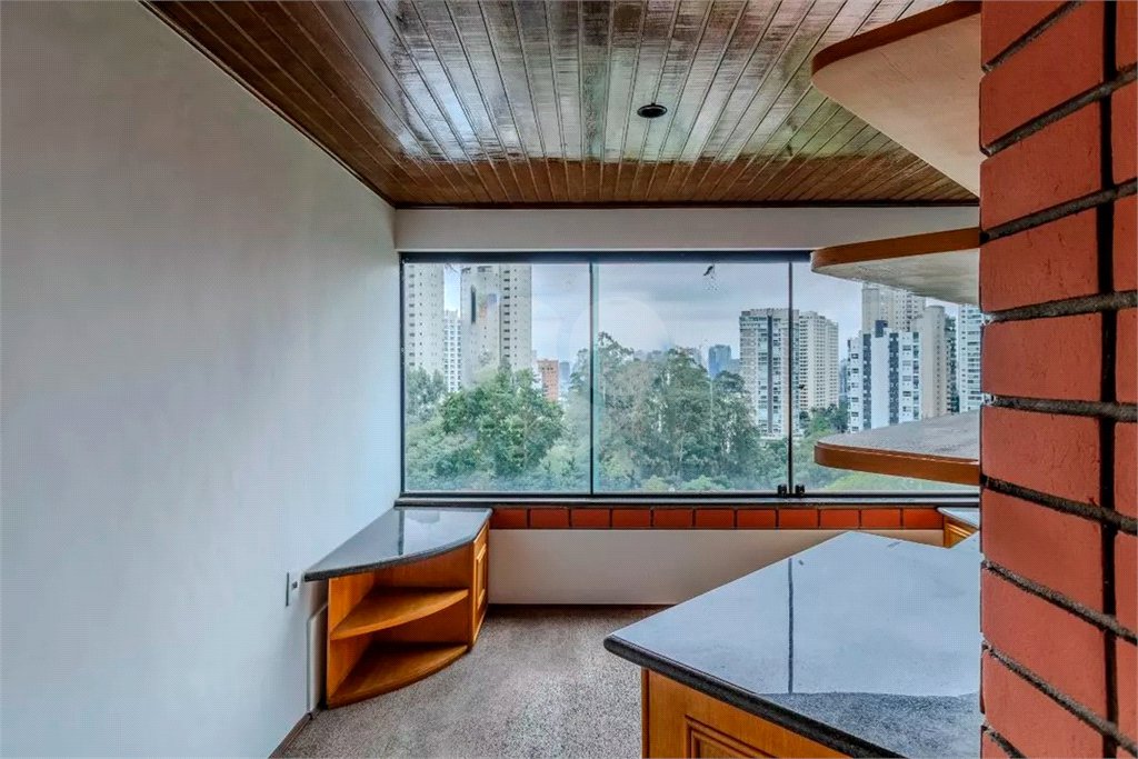 Apartamento à venda com 4 quartos, sendo 2 suítes, em Paraíso do Morumbi, São Paulo, SP