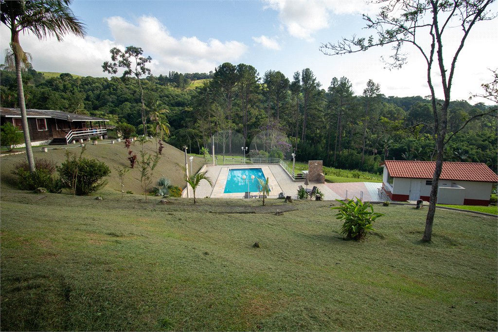 Sítio à venda com 14 quartos, sendo 4 suítes, em Gabriel Piza, São Roque, SP