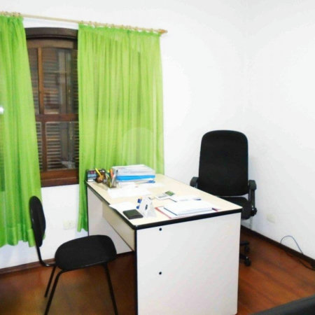 Sobrado à venda com 3 quartos, sendo 1 suíte, em Chácara Santo Antônio, São Paulo, SP