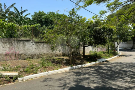 Terreno à venda em Interlagos, São Paulo, SP
