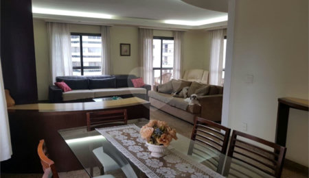 Apartamento à venda com 4 quartos, sendo 2 suítes,  em Jardim da Saúde, São Paulo, SP