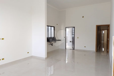 Casa Térrea à venda com 3 quartos, sendo 1 suíte, em Jardim dos Pinheiros, Atibaia, SP