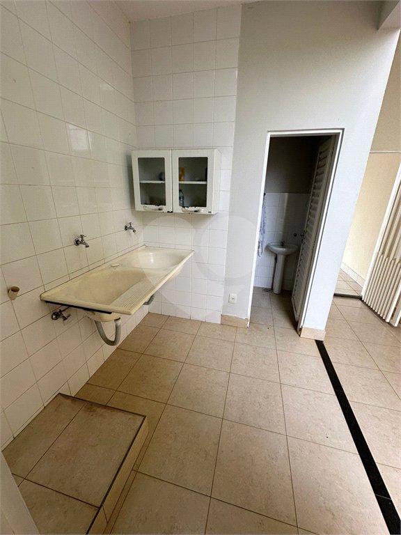 Casa à venda com 3 quartos, sendo 1 suíte, em Jardim Santa Marta, Cuiabá, MT