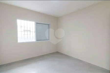 Casa à venda com 3 quartos, sendo 1 suíte, em Jardim Peri Peri, São Paulo, SP
