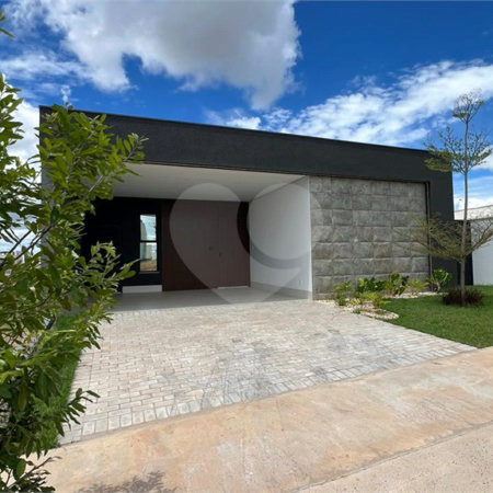 Casa à venda com 3 suítes no condomínio Brisas Horizontal, Cuiabá - MT