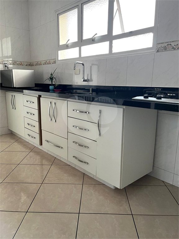 Apartamento à venda com 2 quartos, sendo 1 suíte, em Vila Mogilar, Mogi das Cruzes, SP
