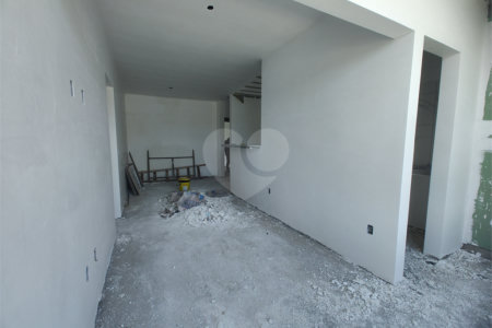 Casa à venda com 2 quartos no condomínio Residencial Sonhar Bella, Atibaia - SP