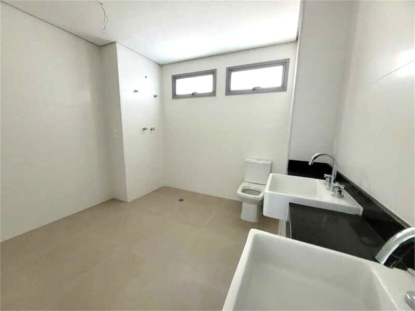 Apartamento à venda com 3 suítes em Água Branca, São Paulo, SP