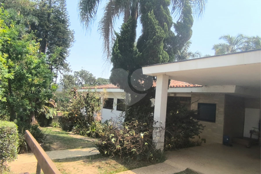 Casa à venda com 6 quartos, sendo 1 suíte, em Tremembé, São Paulo, SP