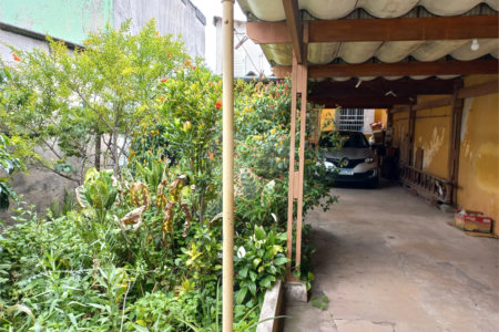 Casa Térrea à venda com 1 quarto em Vila Nivi, São Paulo, SP