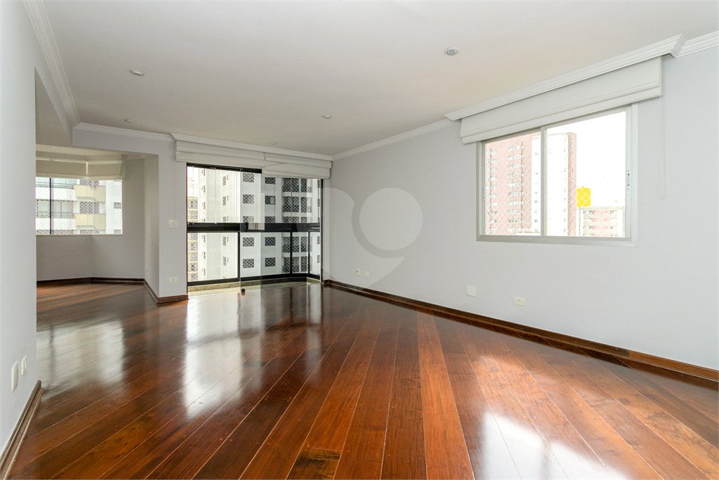 Apartamento à venda com 4 quartos, sendo 3 suítes, em Perdizes, São Paulo, SP