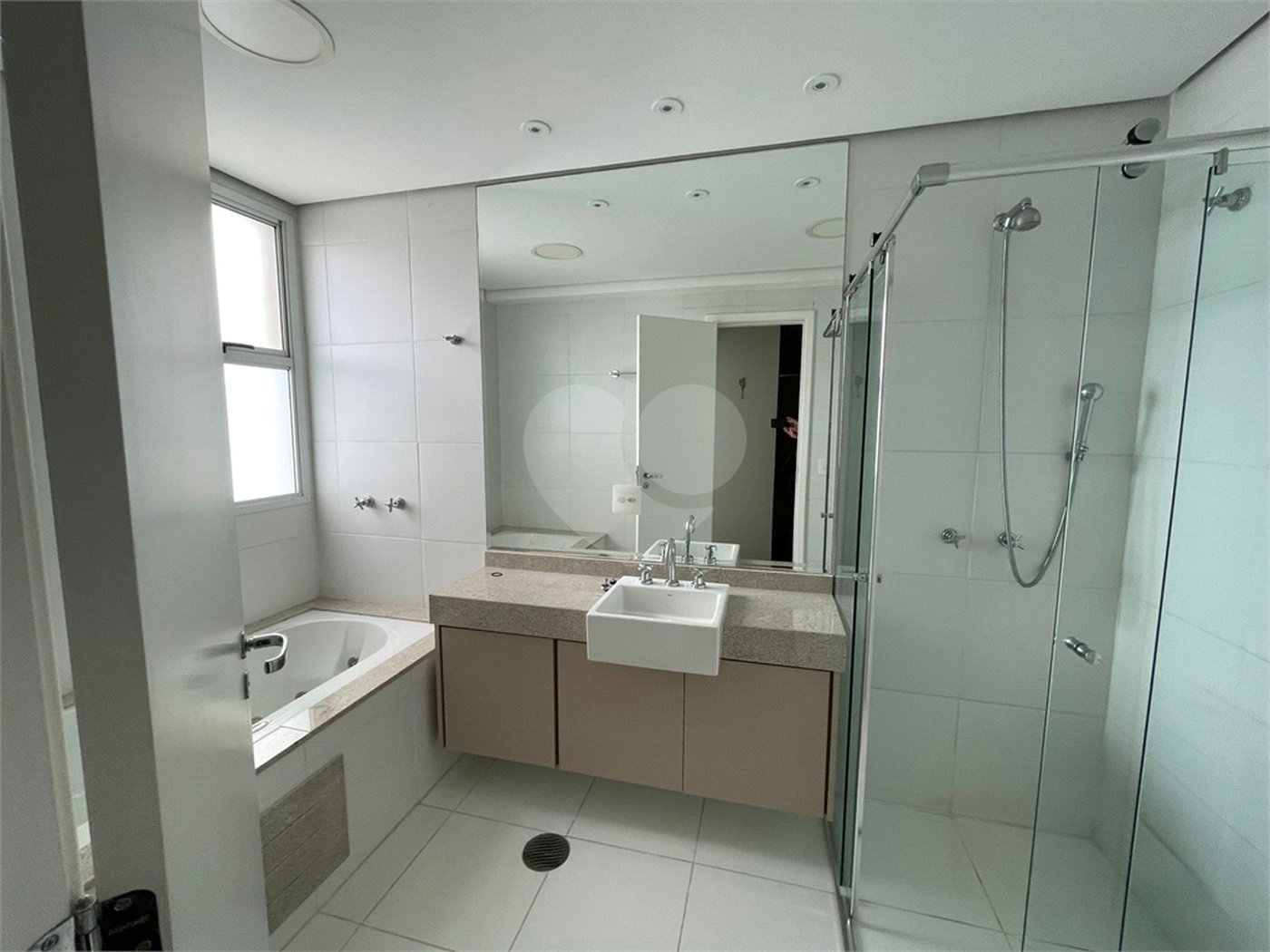 Apartamento à venda com 4 suítes em Perdizes, São Paulo, SP