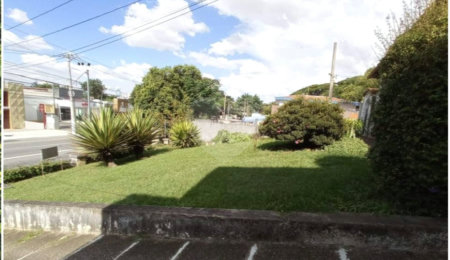 Casa à venda com 4 quartos, sendo 1 suíte,  em Lapa, São Paulo, SP