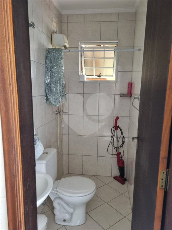 Sobrado à venda com 3 suítes em Vila Vitório Mazzei, São Paulo, SP
