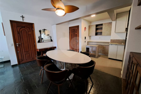 Apartamento à venda com 3 quartos, sendo 1 suíte, em Vila Uberabinha, São Paulo, SP