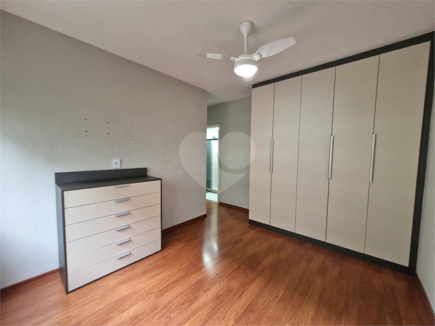 Apartamento à venda com 3 quartos, sendo 1 suíte,  em Tijuca, Rio de Janeiro, RJ