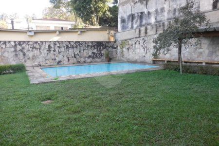 Casa Térrea à venda com 4 quartos, sendo 3 suítes, em Jardim Franca, São Paulo, SP