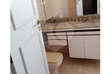Apartamento à venda com 3 suítes em Tatuapé, São Paulo, SP