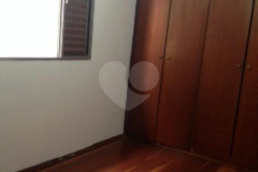 Sobrado à venda com 3 quartos, sendo 1 suíte, em Vila Nova Cachoeirinha, São Paulo, SP