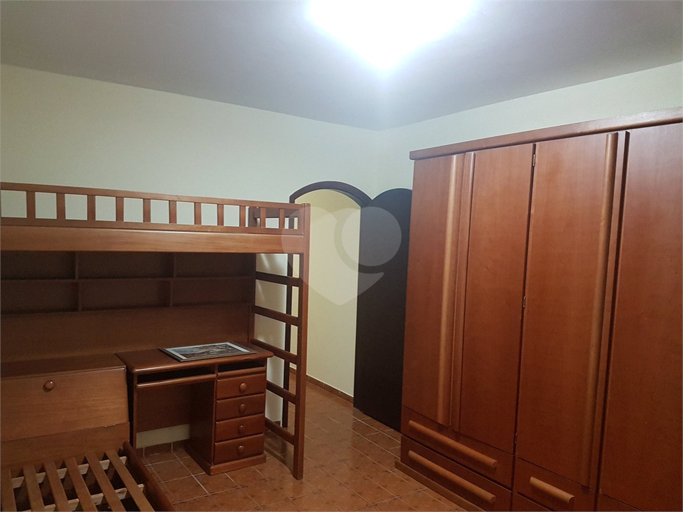 Sobrado à venda com 3 quartos, sendo 1 suíte, em Jardim Valéria, Guarulhos, SP
