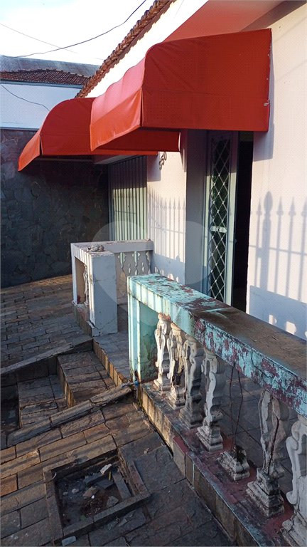 Linda Casa muito bem localizado na rua três na cidade de Rio Claro