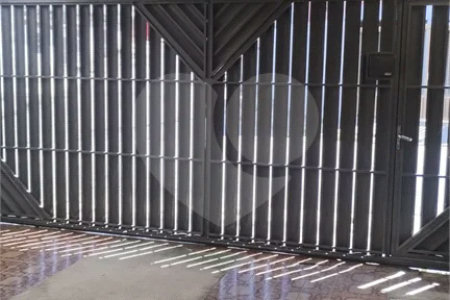 Casa com 129m², 2 quartos, 2 garagens, à venda no Jd. do Estado - Santo André