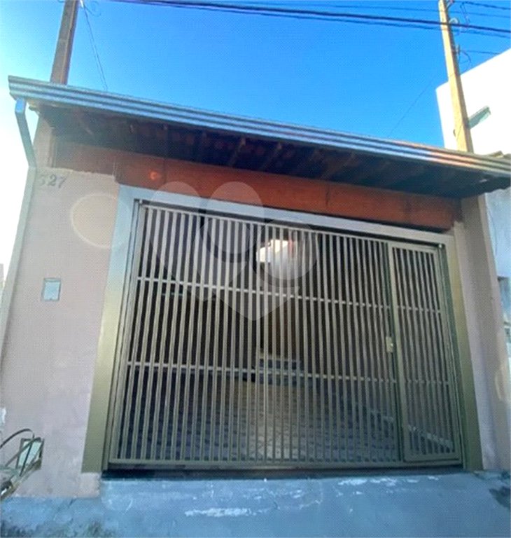 Casa para venda localizada no Jardim Medeiros