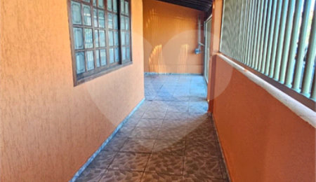 Casa à venda com 3 quartos, sendo 1 suíte,  em Jardim São Carlos 5, São Carlos, SP