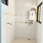 Cobertura de 255 m² com 3 dormitórios, 1 suíte, cozinha planejada, 2 vagas e área gourmet com churrasqueira.