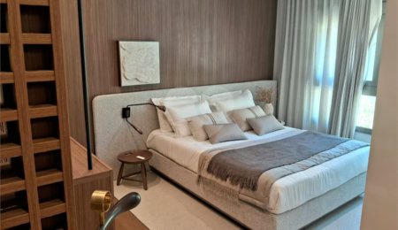 Apartamento à venda com 3 suítes em Moema, São Paulo, SP