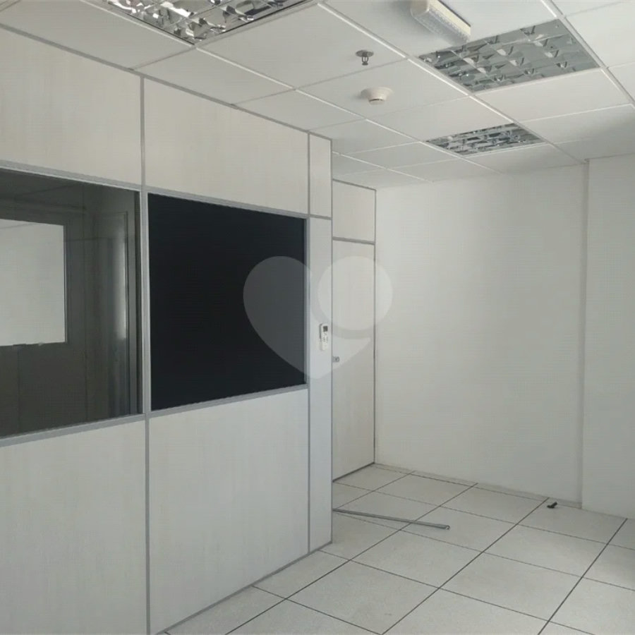 Sala Comercial no Domo Business – Pronta para Atender com Estilo e Funcionalidade