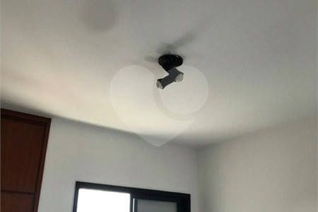 Apartamento no Edifício Rossette.